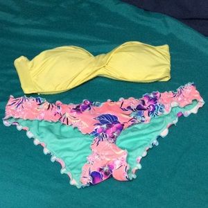 Mossimo bikini, size small. W15